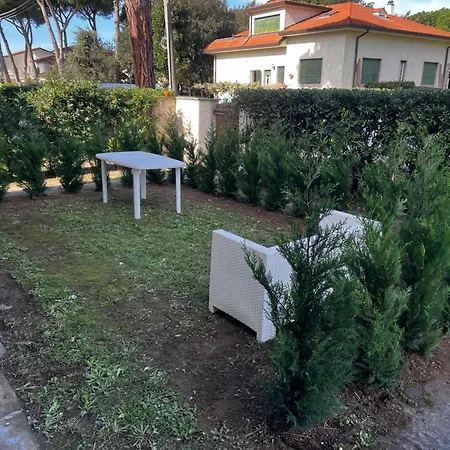 Aparthotel Costa Fiorita Lido di Camaiore